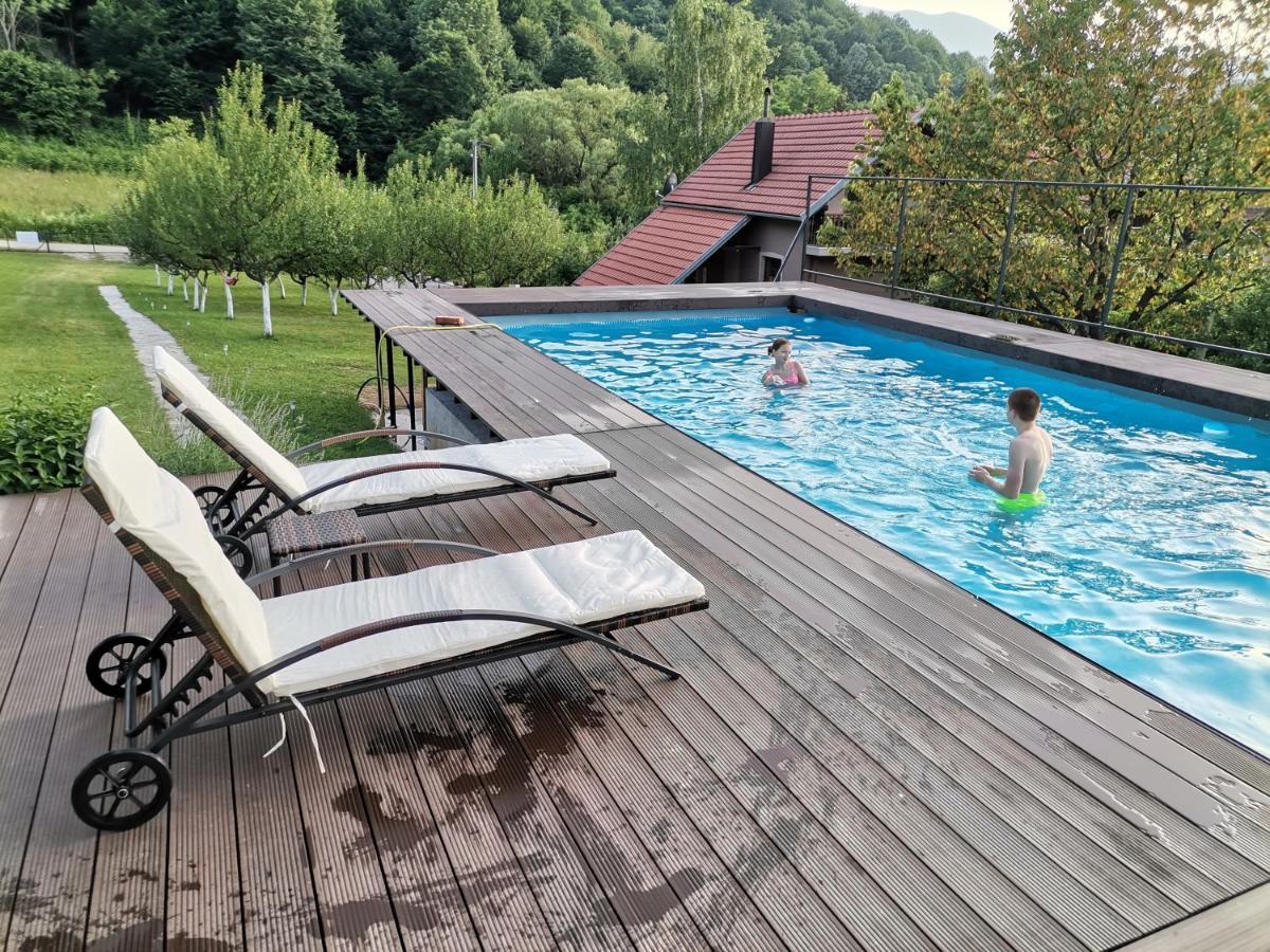 Villa Lana Bihać Exteriör bild